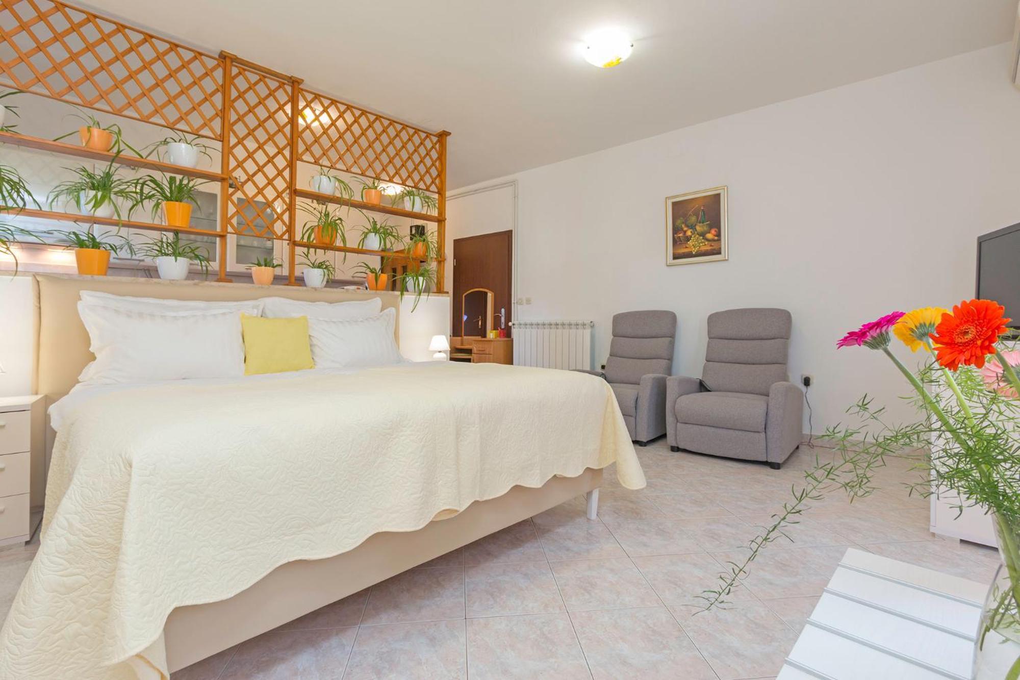Studio Apartment Oliva Pula Exterior photo